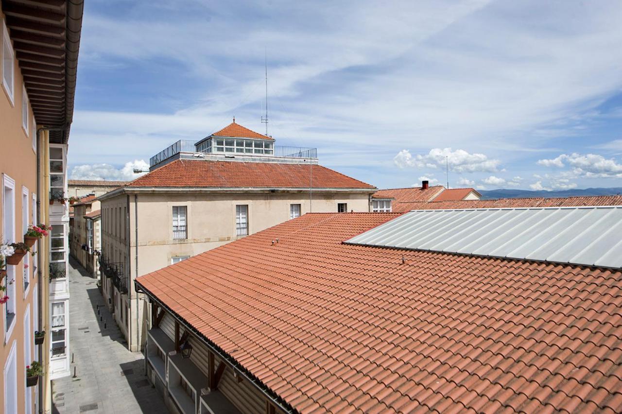 La Casa De Santa Maria Estudios Vitoria-Gasteiz Luaran gambar